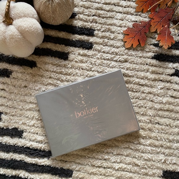 NWT Botkier Crosstown Large Leather Clutch in Gift Box - Picture 2 of 7